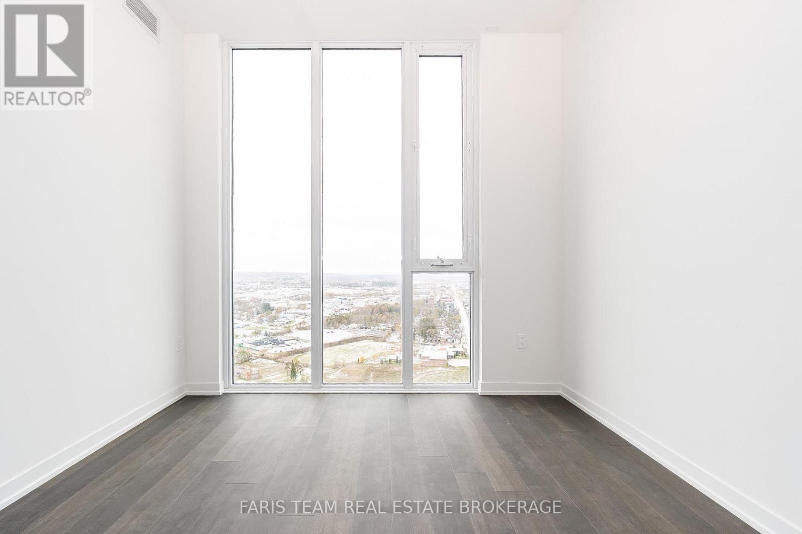 3301 - 39 Mary Street, Barrie, Ontario  L4N 1S9 - Photo 14 - S12820540