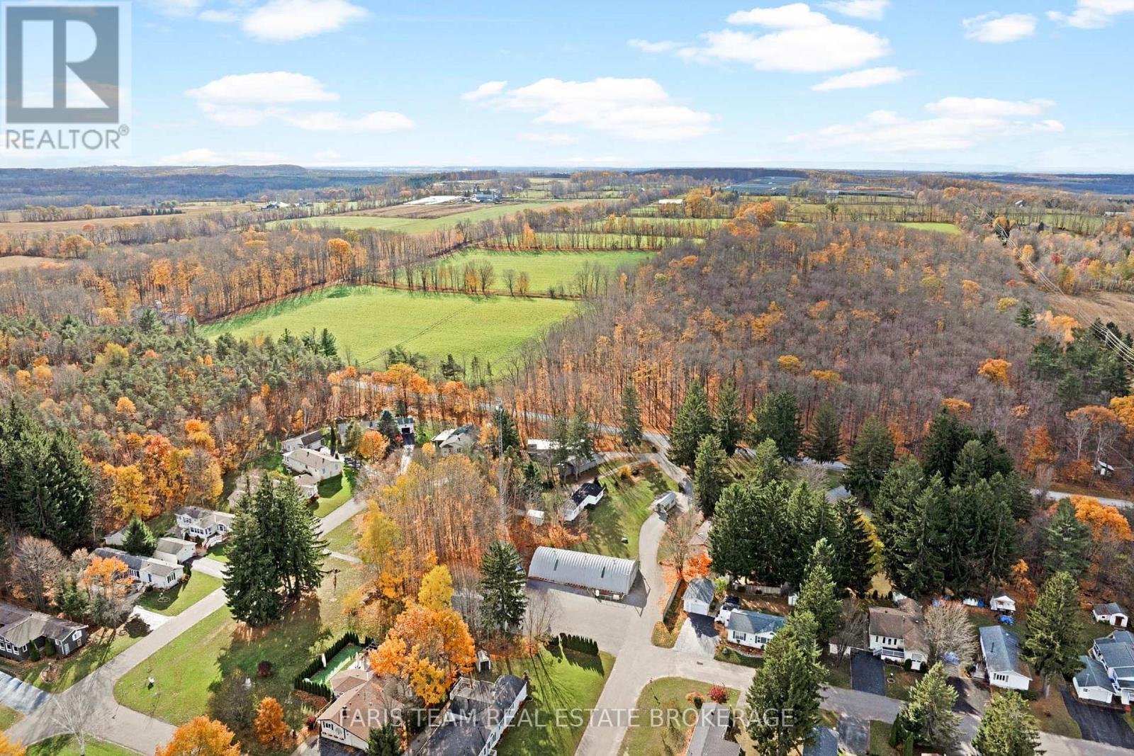 2235 Ron Jones Road E5, Tay, Ontario  L4R 4K3 - Photo 30 - S12952298