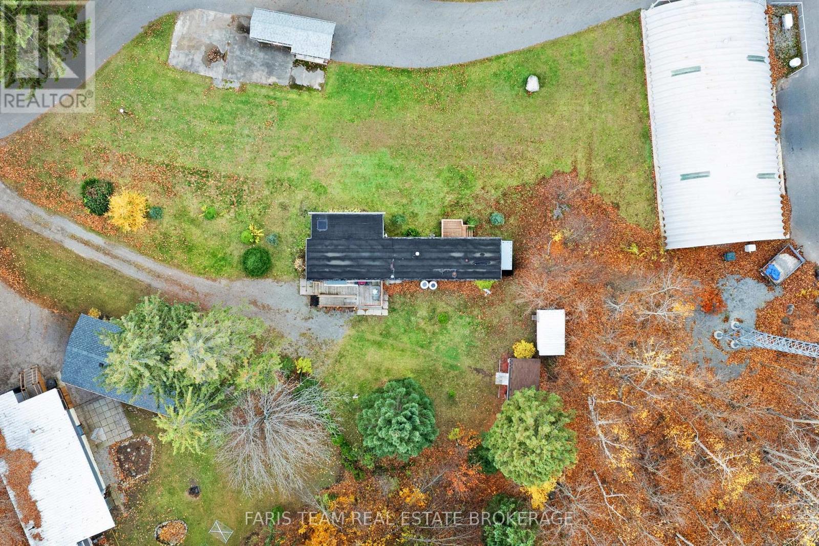 2235 Ron Jones Road E5, Tay, Ontario  L4R 4K3 - Photo 28 - S12952298