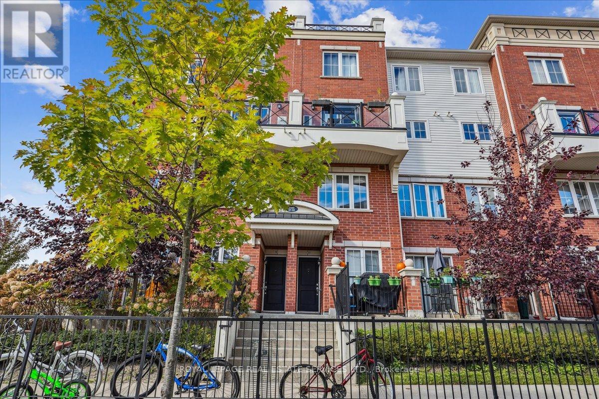 38 - 2480 Post Road, Oakville, Ontario  L6H 0G6 - Photo 3 - W12738576