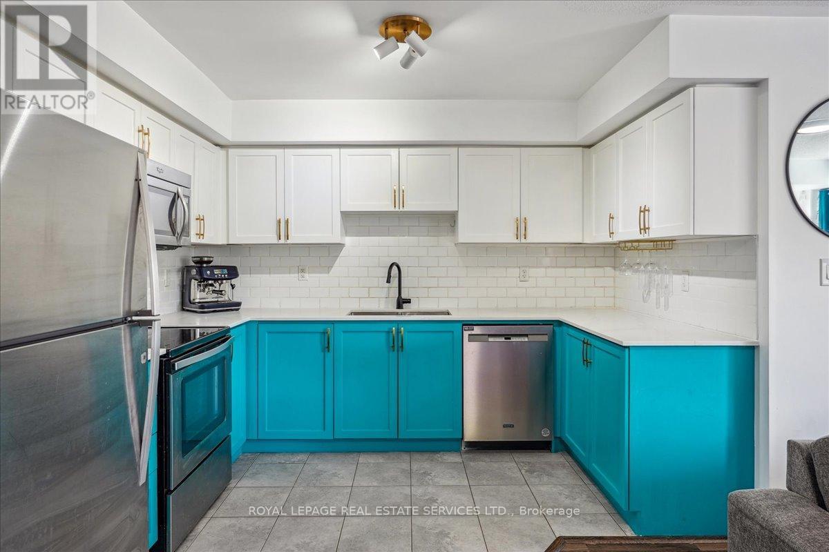 38 - 2480 Post Road, Oakville, Ontario  L6H 0G6 - Photo 11 - W12738576