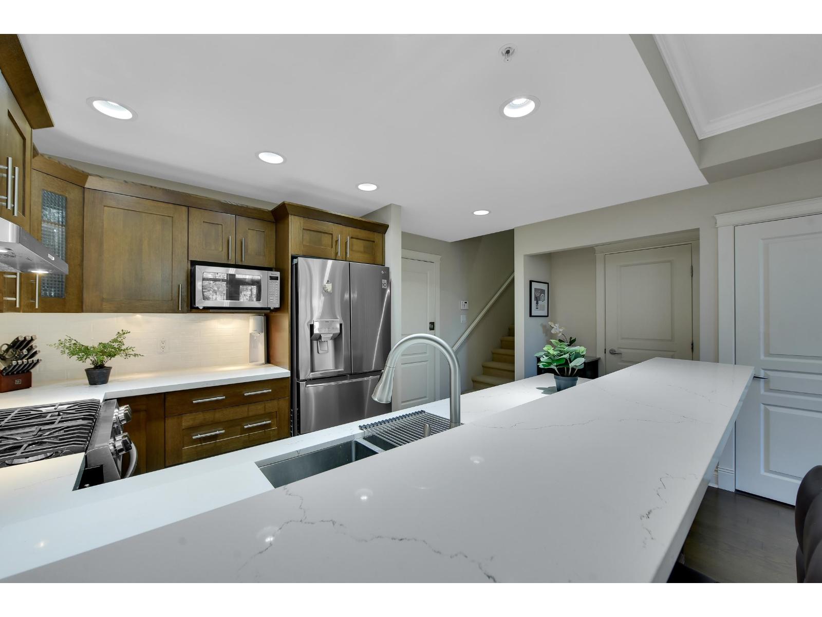 102 1787 154 Street, Surrey, British Columbia  V4A 4S1 - Photo 13 - R3103838