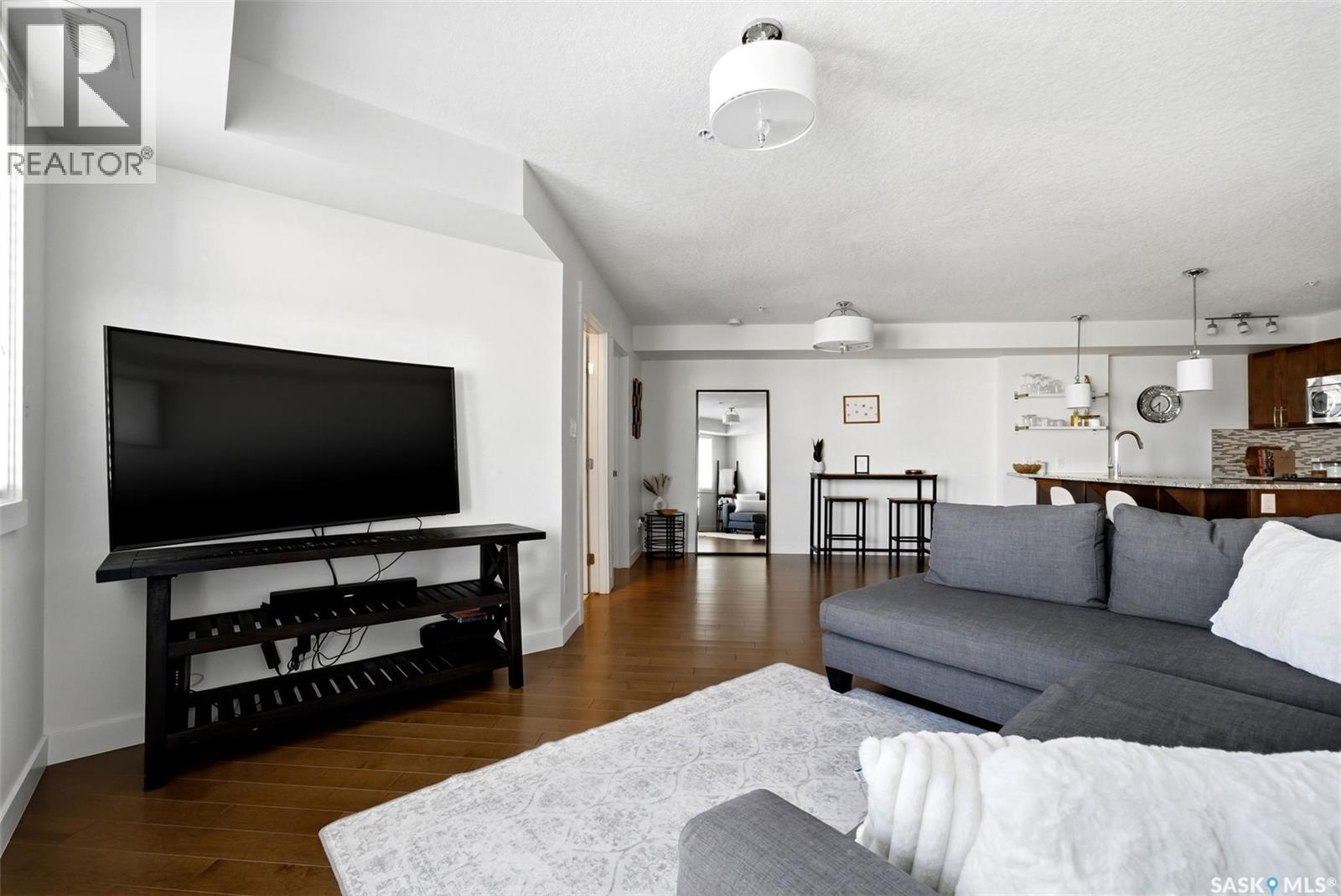 312 5301 Universal Crescent, Regina, Saskatchewan  S4W 0L2 - Photo 6 - SK032243