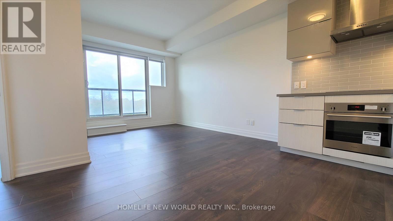 318 - 10 Rouge Valley Drive W, Markham, Ontario  L6G 0G9 - Photo 2 - N12966746