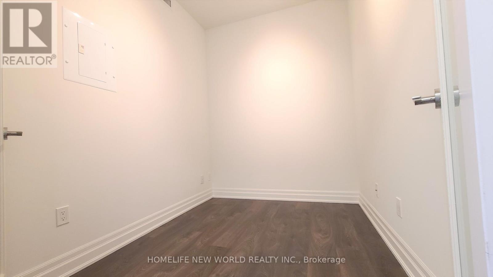 318 - 10 Rouge Valley Drive W, Markham, Ontario  L6G 0G9 - Photo 5 - N12966746