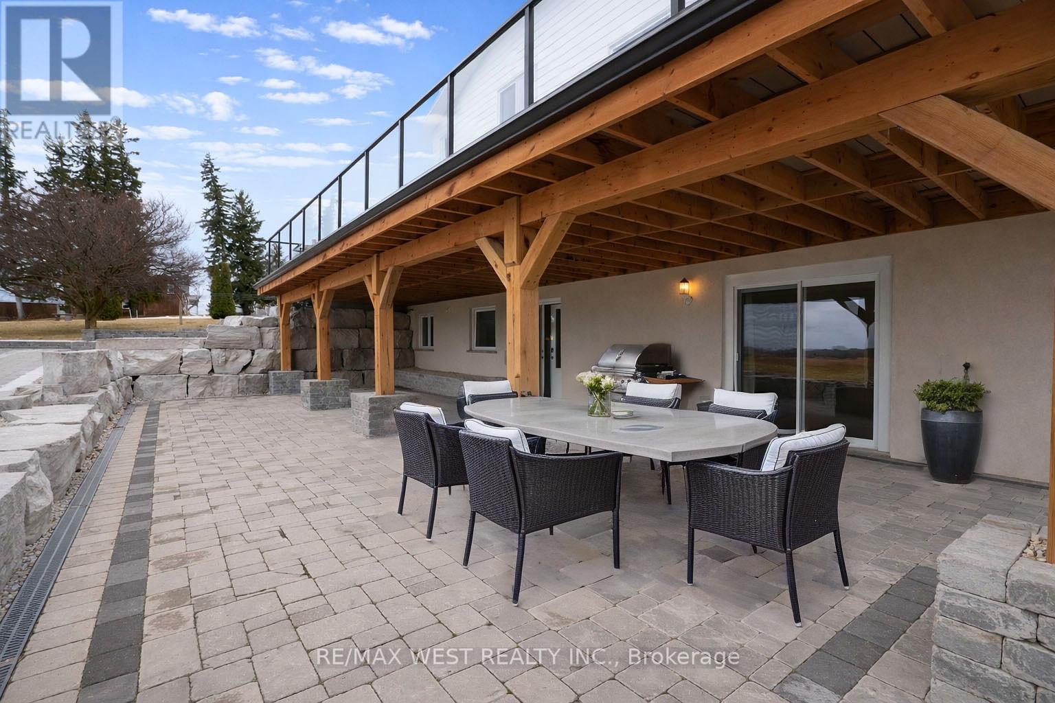 2219 County 42 Road, Clearview, Ontario  L0M 1S0 - Photo 16 - S12966742