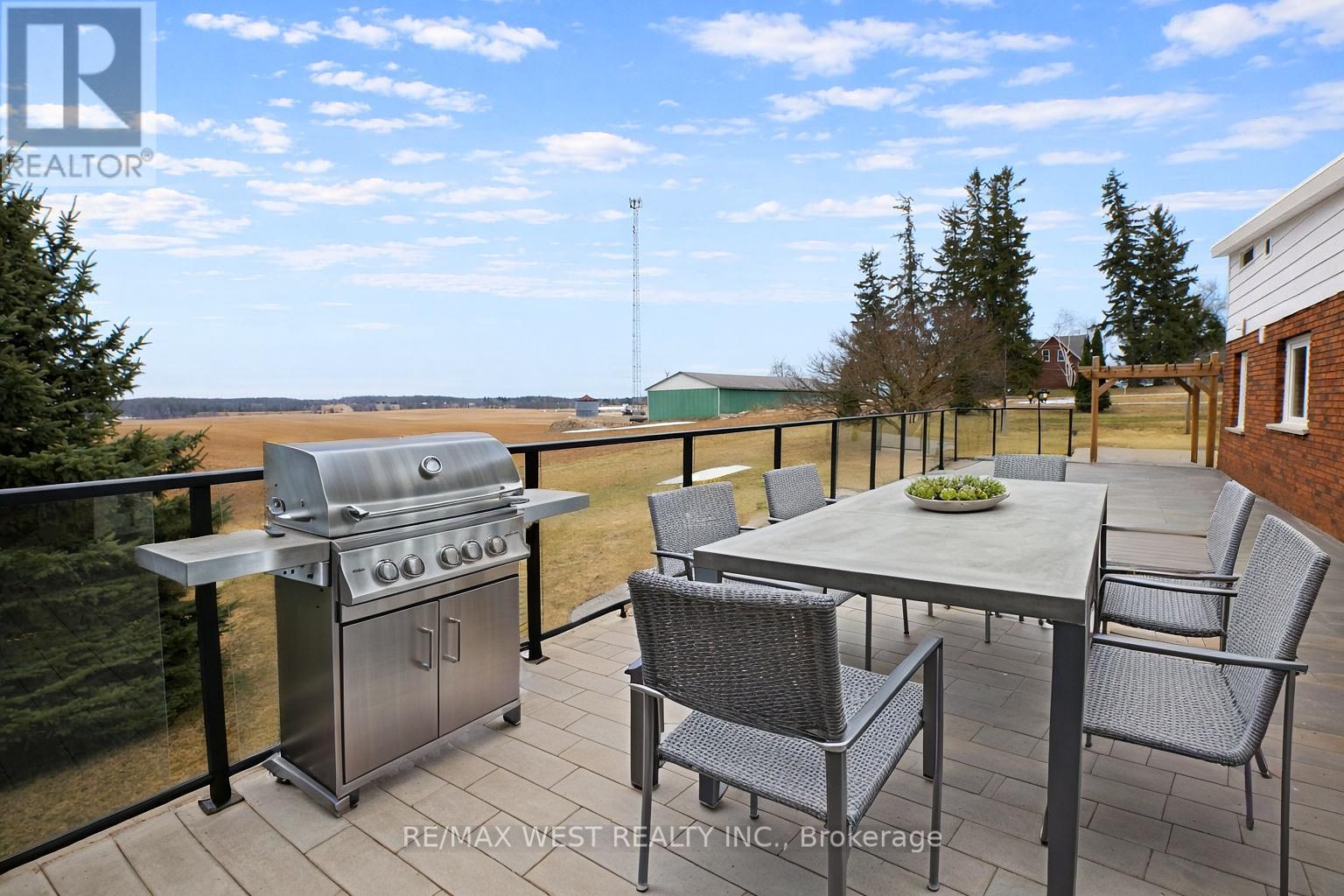 2219 County 42 Road, Clearview, Ontario  L0M 1S0 - Photo 17 - S12966742