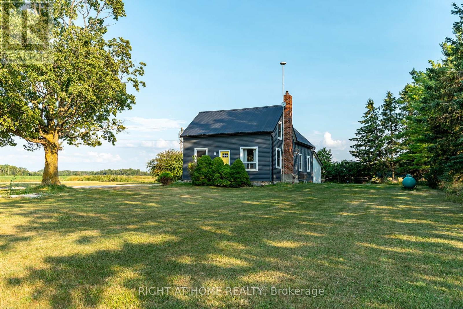 5803 26 Highway, Clearview (Stayner), Ontario  L0M 1S0 - Photo 3 - S12966808