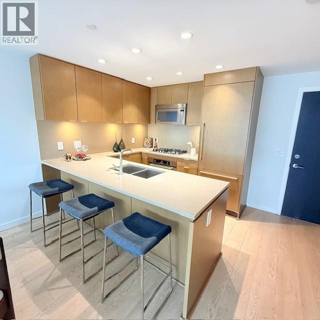 1401 112 E 13th Street, North Vancouver, British Columbia  V7L 0E4 - Photo 7 - R3107535