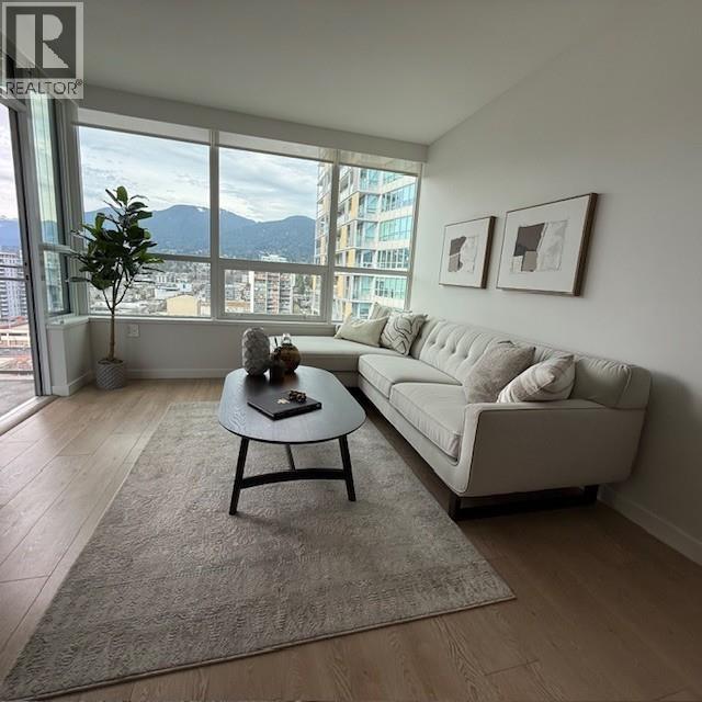 1401 112 E 13th Street, North Vancouver, British Columbia  V7L 0E4 - Photo 4 - R3107535