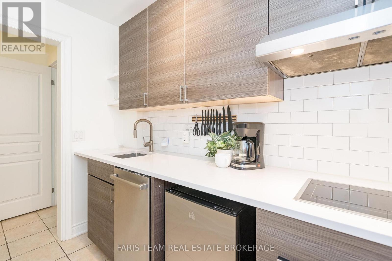 145 Wycliffe Cove, Tay, Ontario L0K 2A0 - Photo 23 - S12820666