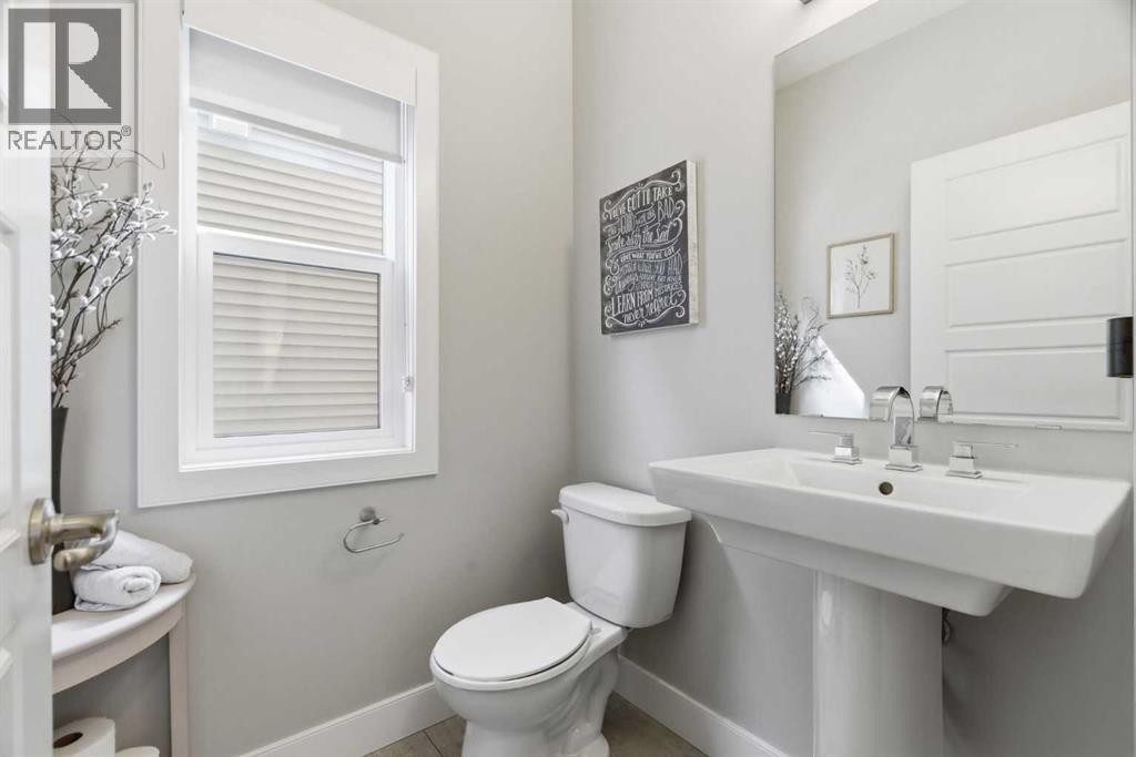 43 Mist Mountain Rise, Okotoks, Alberta  T1S 5P4 - Photo 21 - A2298720