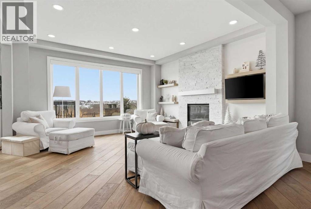 43 Mist Mountain Rise, Okotoks, Alberta  T1S 5P4 - Photo 5 - A2298720