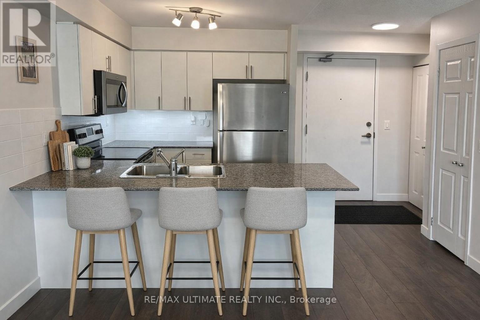 2308 - 1410 Dupont Street, Toronto, Ontario  M6H 2B1 - Photo 2 - W12964890