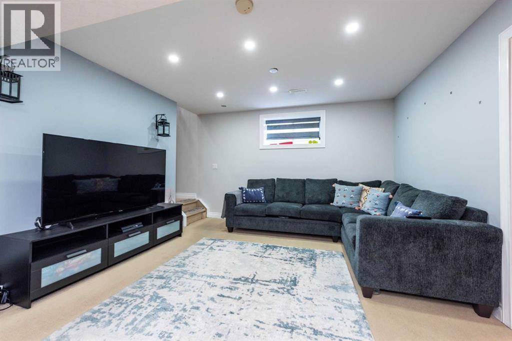 192 Cove Rise Rise, Chestermere, Alberta  T1X 1S7 - Photo 29 - A2299100