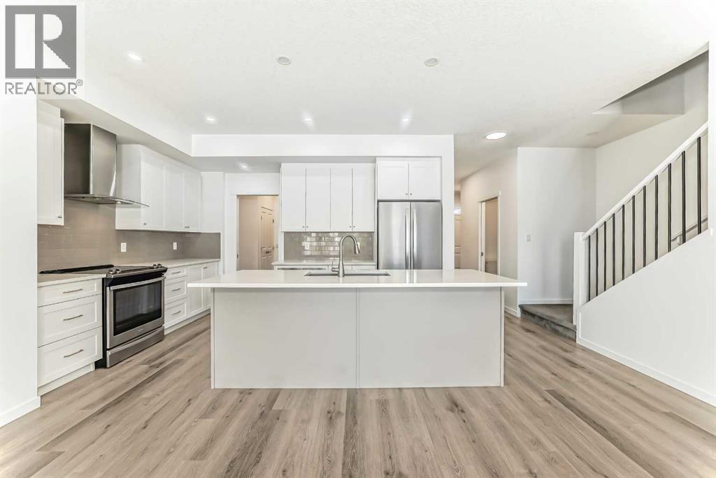 64 Masters Row Se, Calgary, Alberta  T3M 2R6 - Photo 3 - A2299378