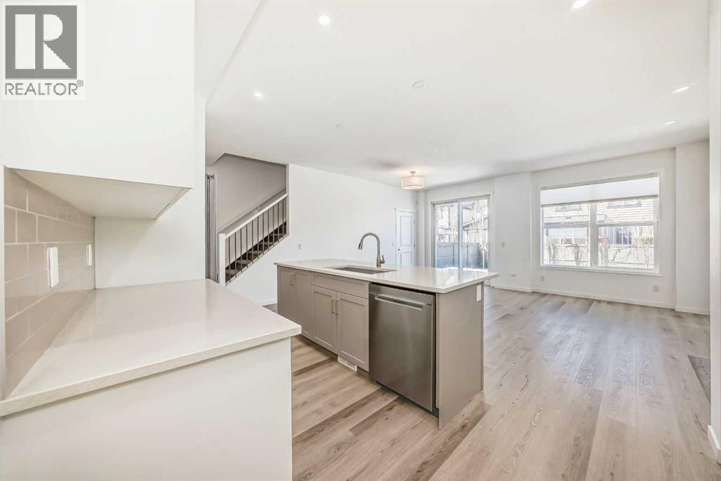 64 Masters Row Se, Calgary, Alberta  T3M 2R6 - Photo 6 - A2299378