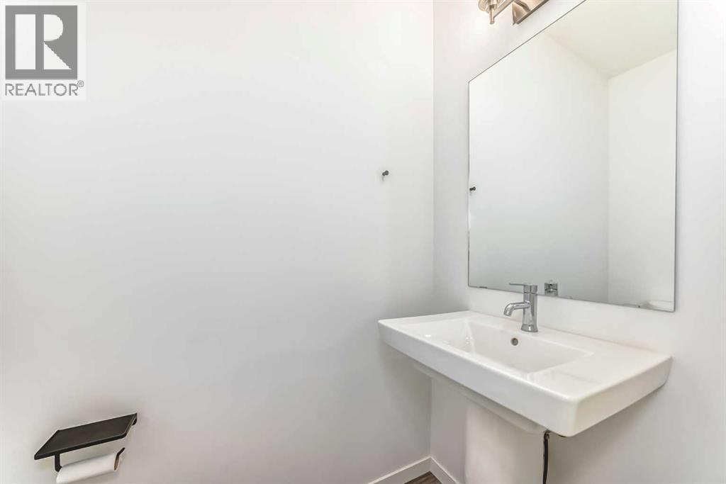 64 Masters Row Se, Calgary, Alberta  T3M 2R6 - Photo 12 - A2299378