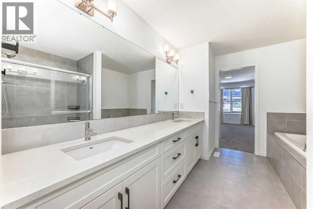 64 Masters Row Se, Calgary, Alberta  T3M 2R6 - Photo 17 - A2299378