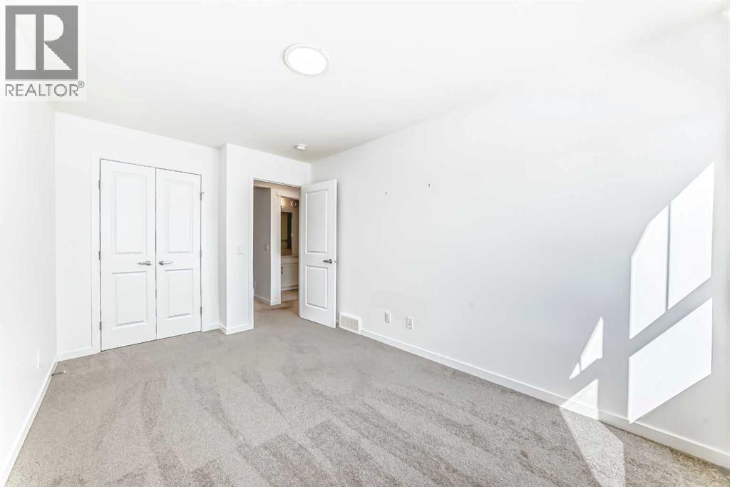 64 Masters Row Se, Calgary, Alberta  T3M 2R6 - Photo 21 - A2299378