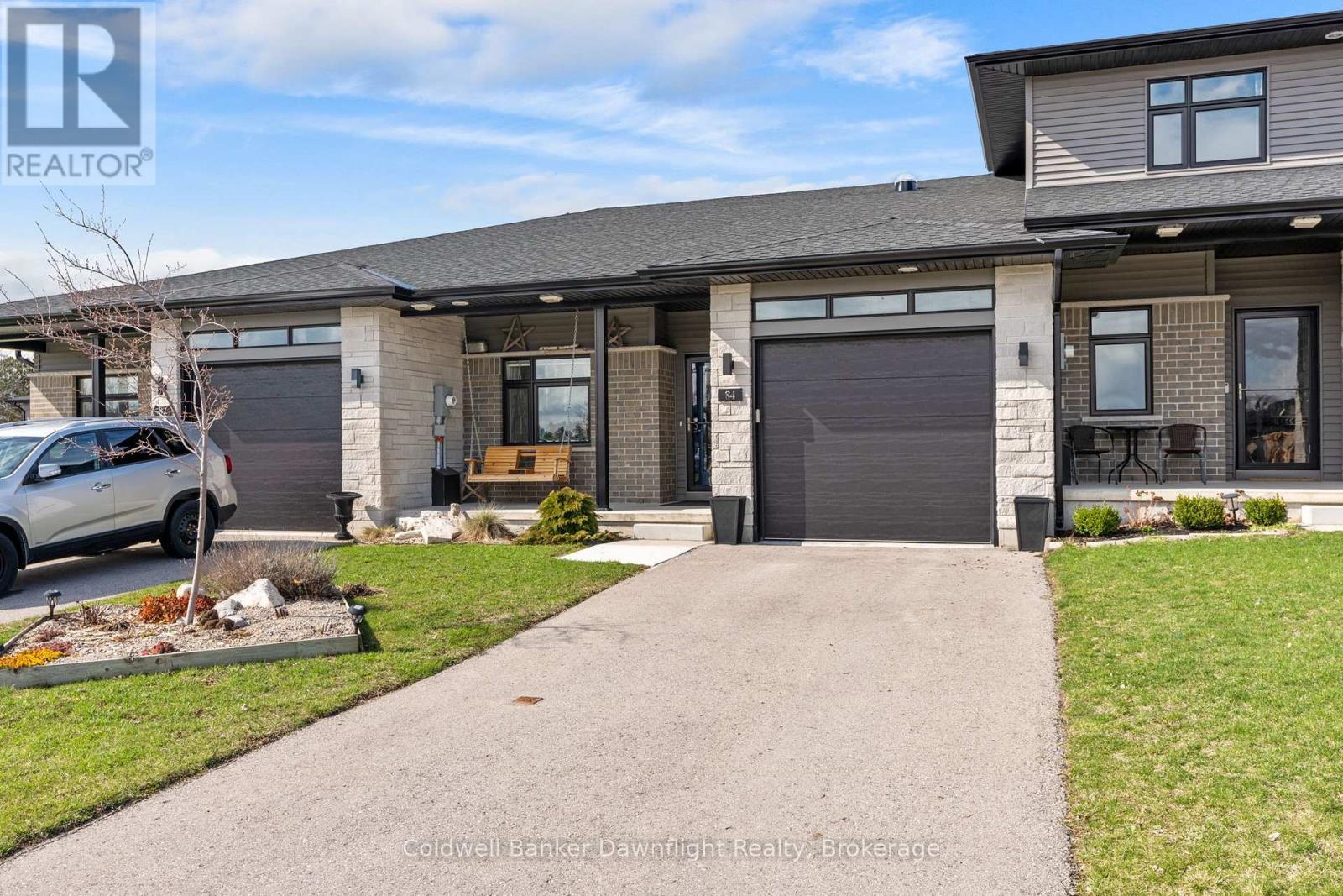 84 ROWE AVENUE, South Huron, Ontario