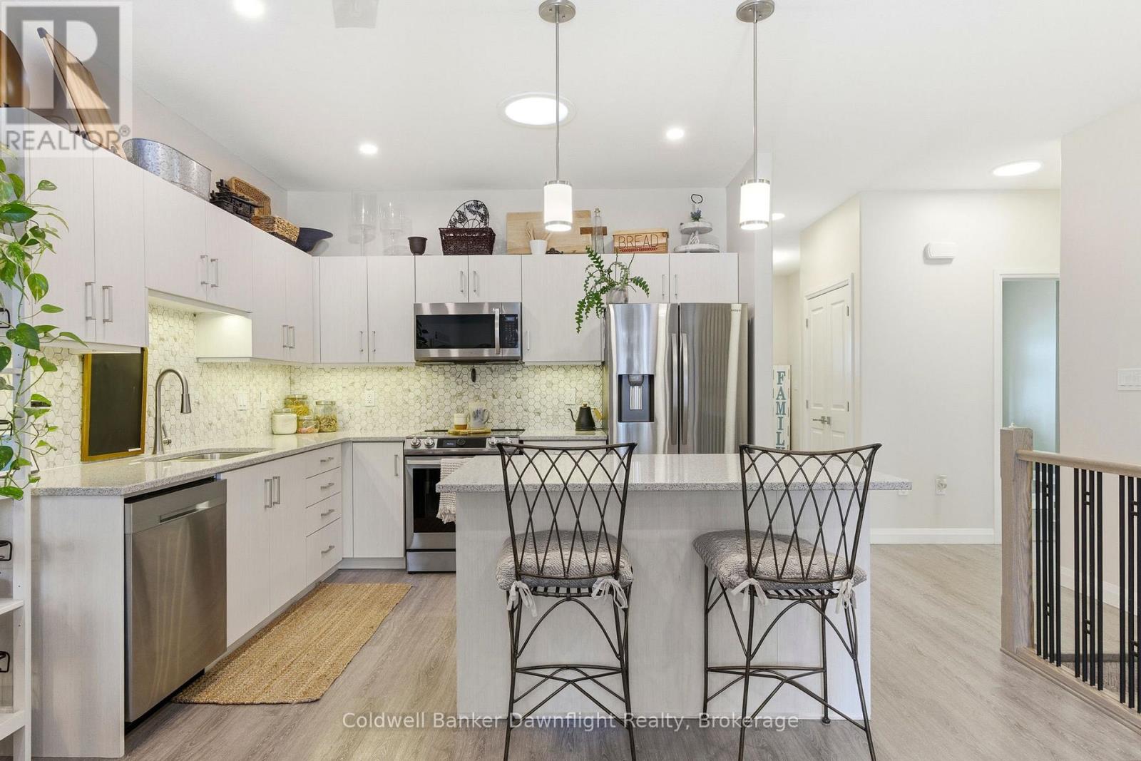 84 Rowe Avenue, South Huron, Ontario N0M 1S1 - Photo 14 - X12748026