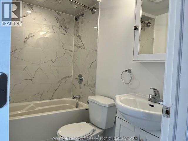 3401 Roxborough Unit# Lower, Windsor, Ontario  N9E 2Z9 - Photo 8 - 26007308