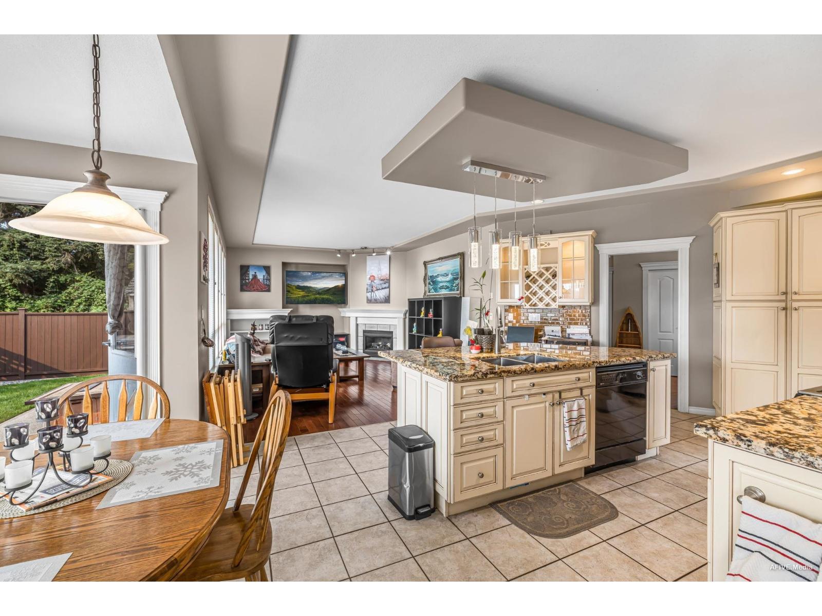 5737 169a Street, Surrey, British Columbia  V3S 8P3 - Photo 12 - R3107652