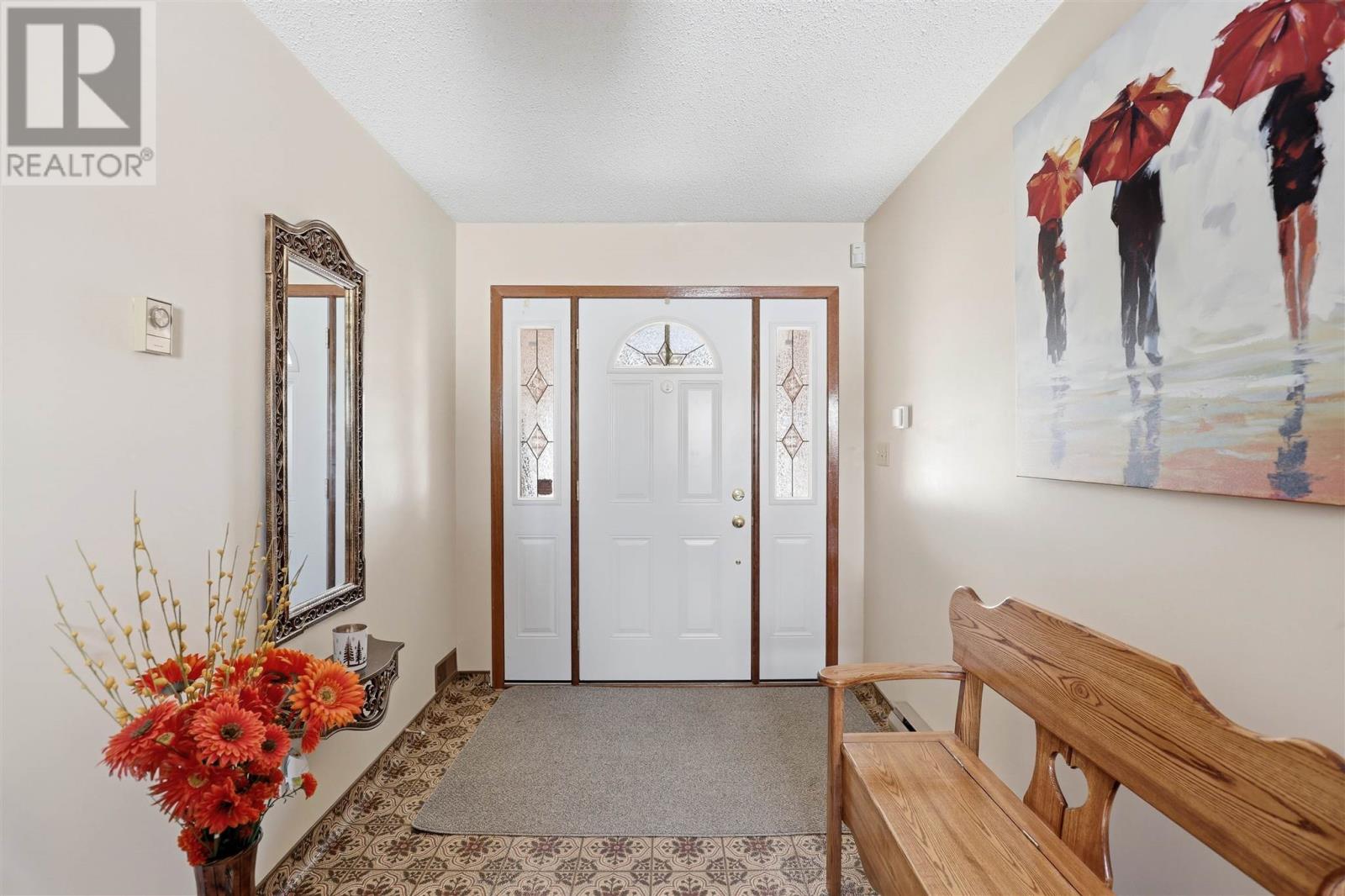 106 Johnson Ave, Sault Ste. Marie, Ontario P6C 2V5 - Photo 3 - SM260576