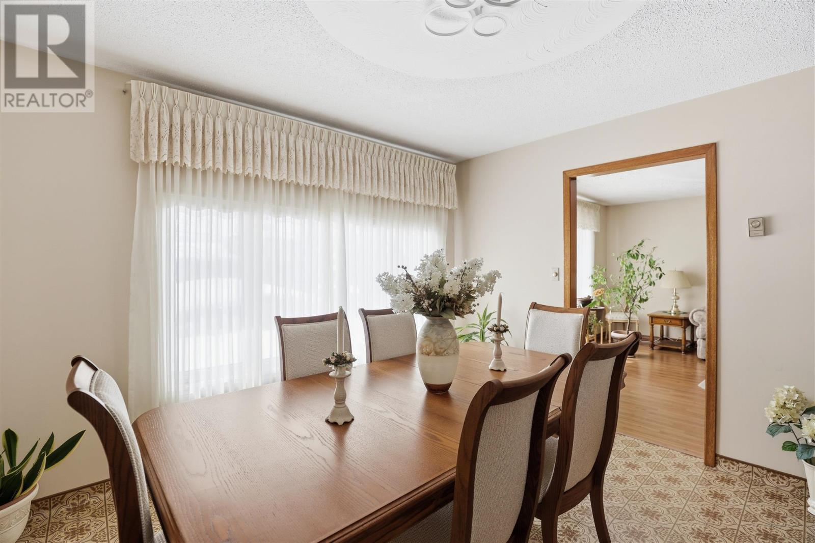 106 Johnson Ave, Sault Ste. Marie, Ontario P6C 2V5 - Photo 9 - SM260576