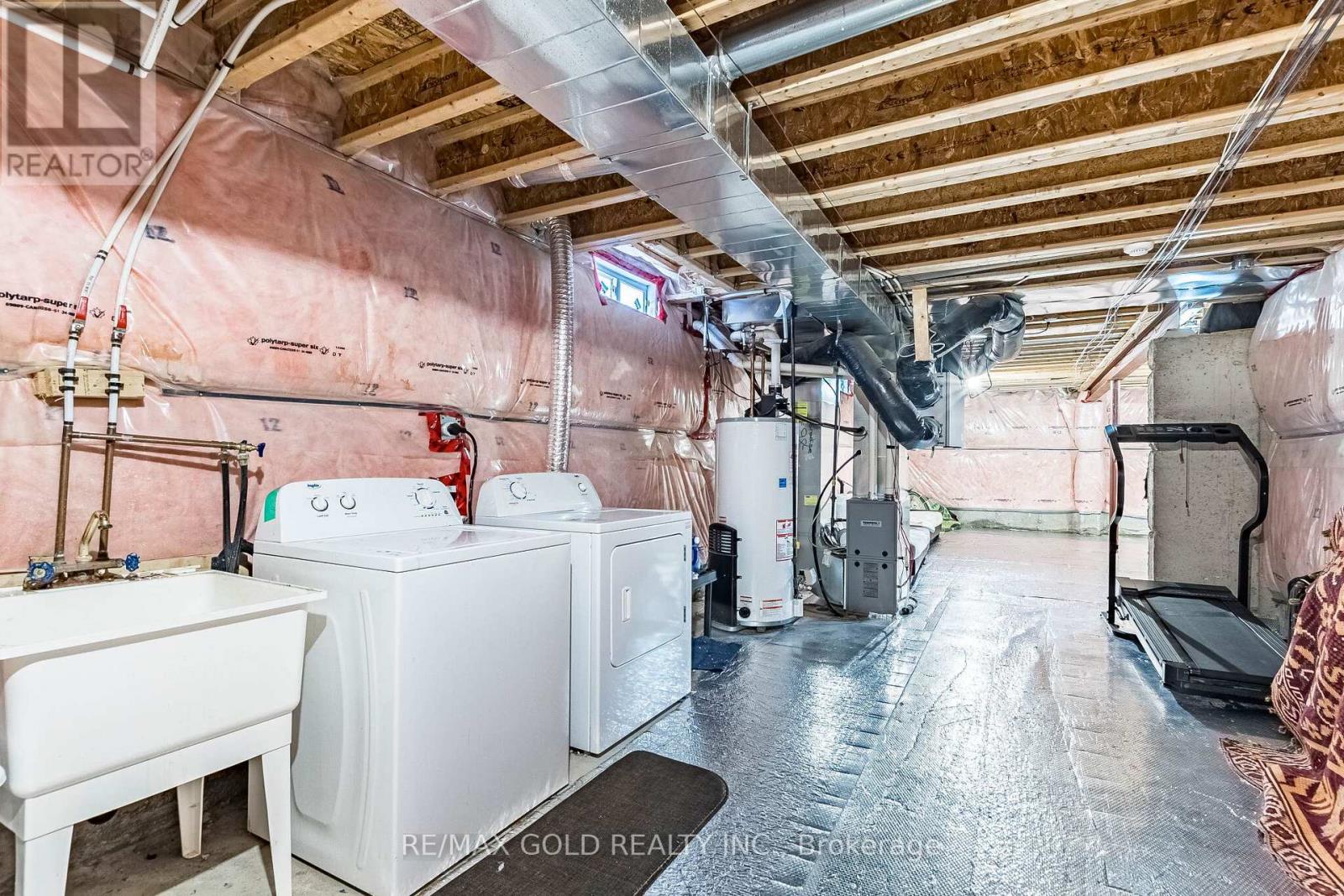 49 Baby Pointe Trail, Brampton, Ontario  L7A 0W3 - Photo 45 - W12966694