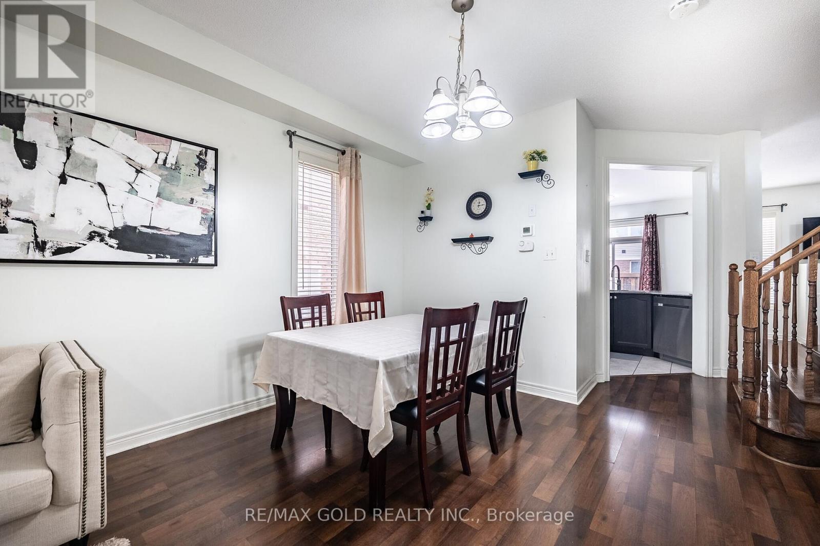 49 Baby Pointe Trail, Brampton, Ontario  L7A 0W3 - Photo 8 - W12966694