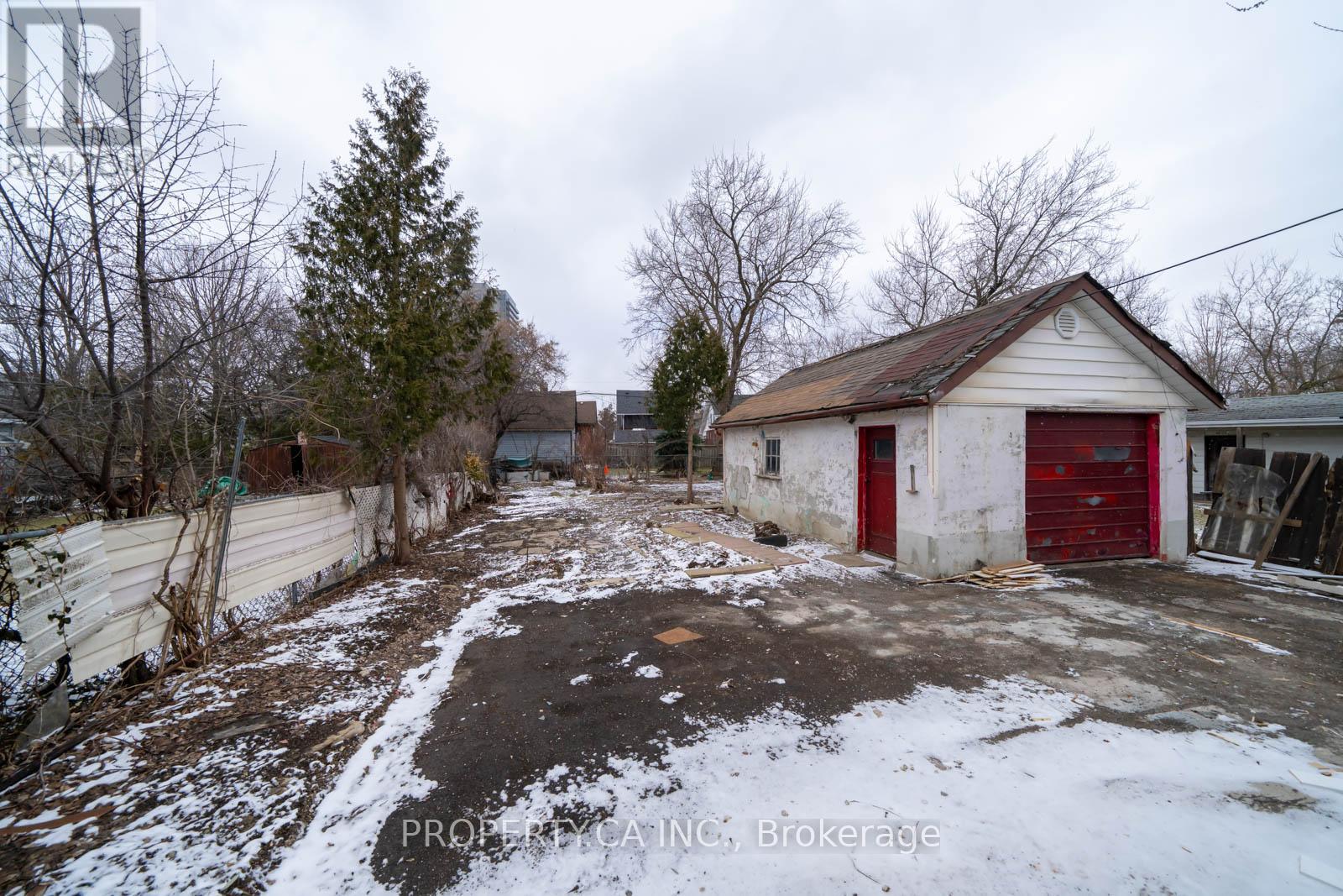 46 Mcmurchy Avenue N, Brampton, Ontario  L6X 1Y1 - Photo 20 - W12966718
