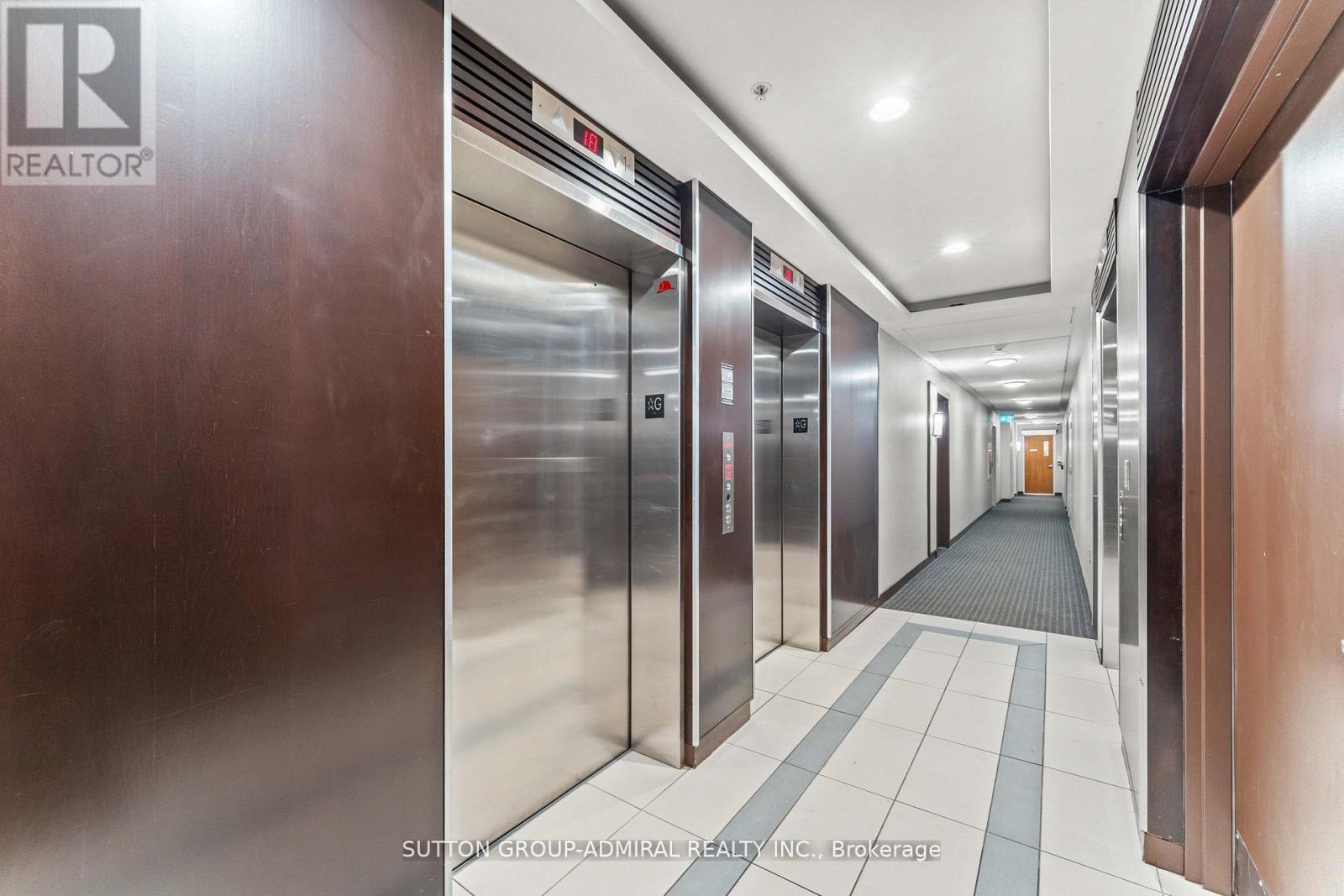 2513 - 155 Legion Road N, Toronto, Ontario  M8Y 0A7 - Photo 4 - W12966730