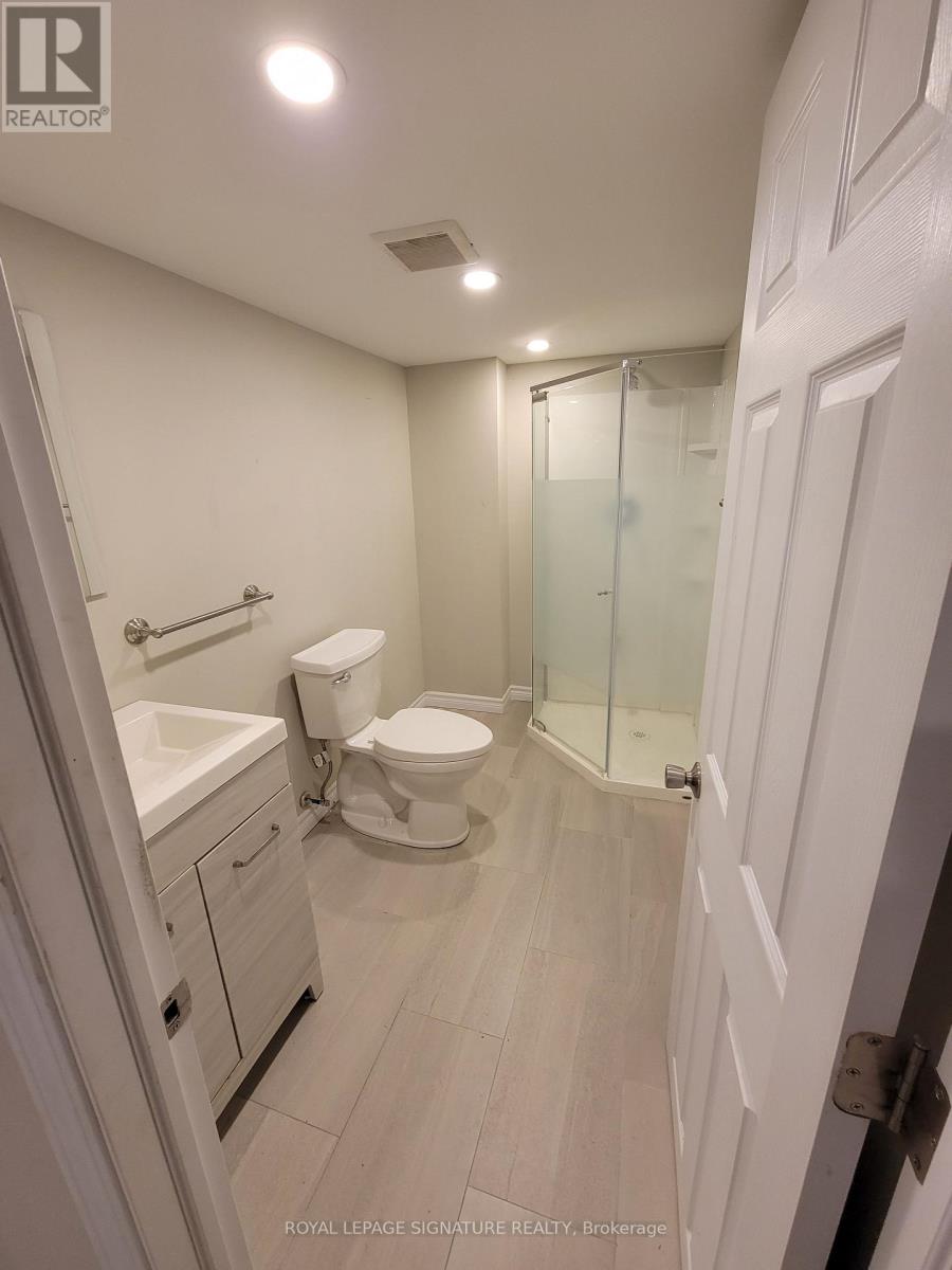 4 - 496 Horner Avenue, Toronto, Ontario  M8W 2B8 - Photo 7 - W12966804