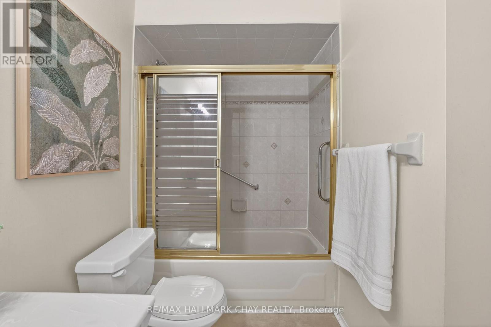 368 Lara Woods, Mississauga, Ontario  L5A 3A9 - Photo 16 - W12966852