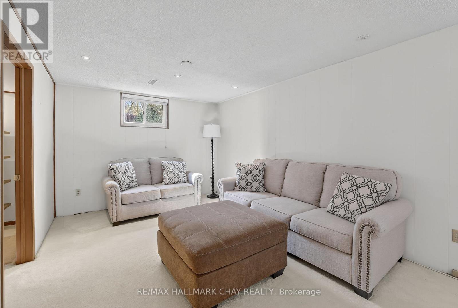 368 Lara Woods, Mississauga, Ontario  L5A 3A9 - Photo 18 - W12966852