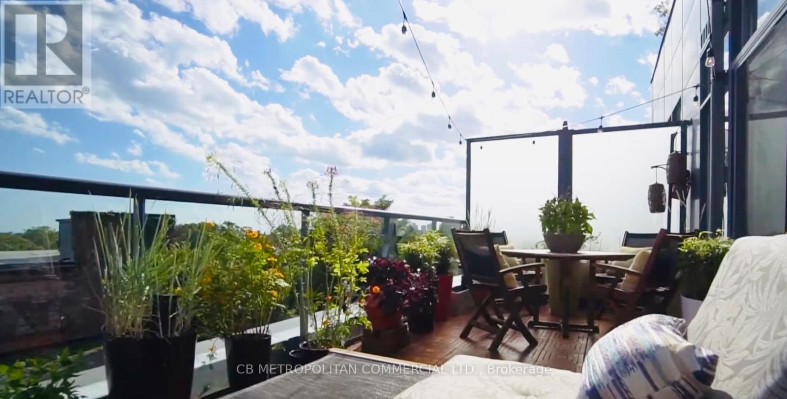 405 - 363 Sorauren Avenue, Toronto, Ontario  M6R 3C2 - Photo 21 - W12966862