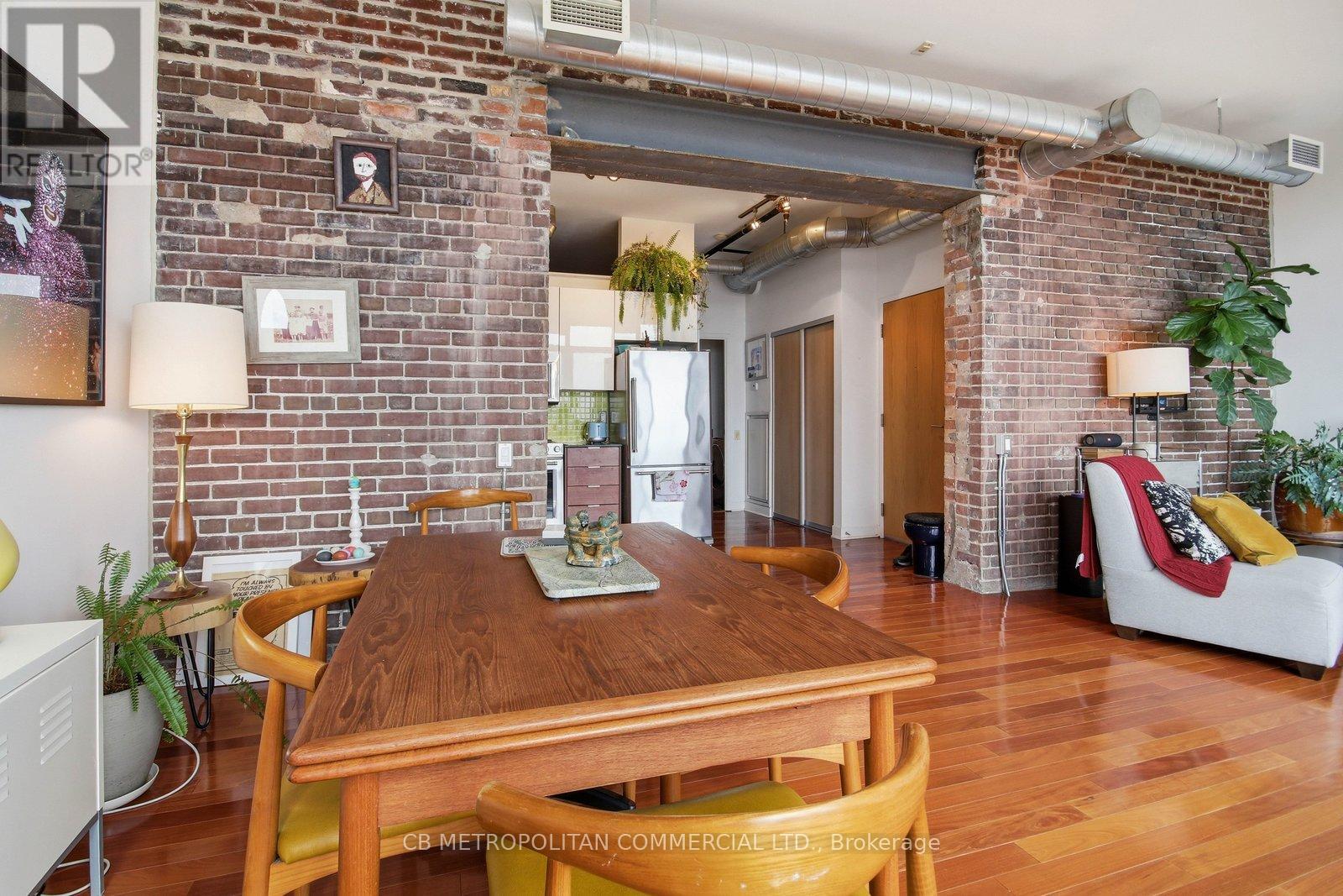 405 - 363 Sorauren Avenue, Toronto, Ontario  M6R 3C2 - Photo 7 - W12966862