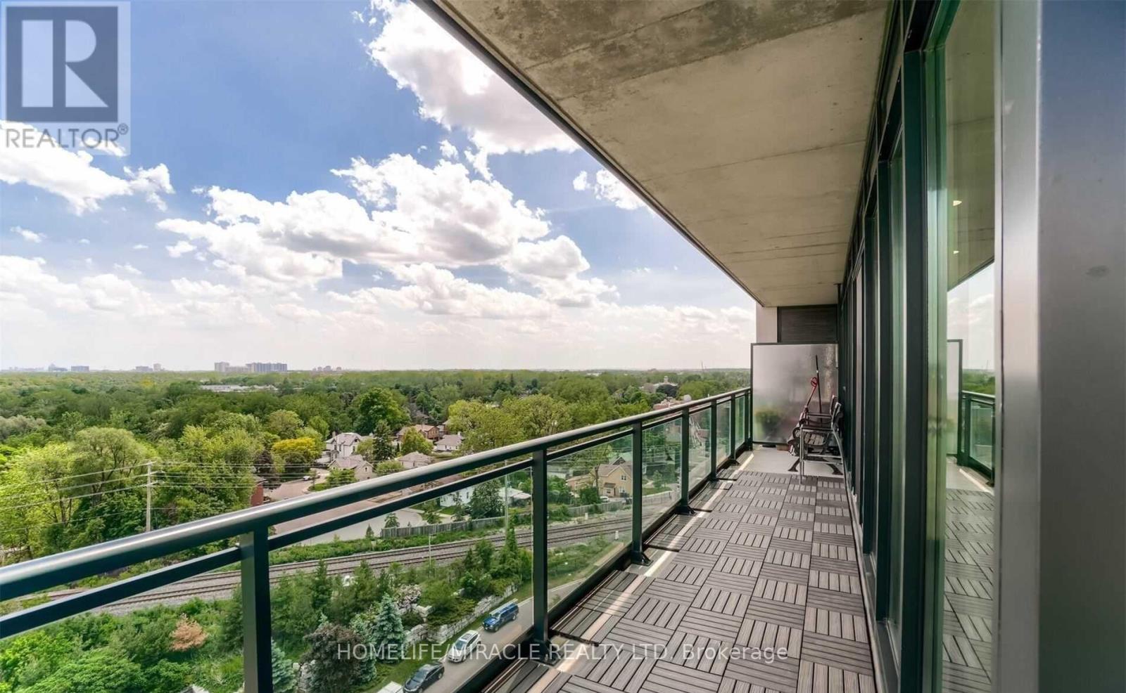 1002 - 100 John Street, Brampton, Ontario  L6W 0A8 - Photo 22 - W12966878