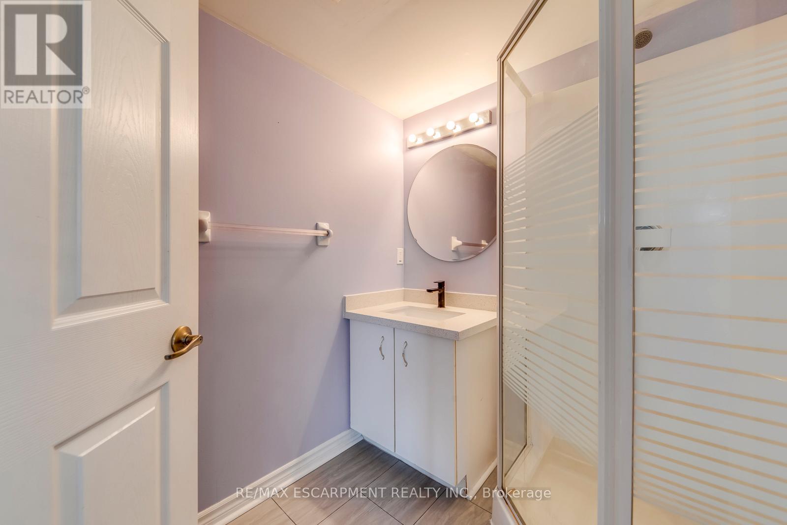 302 - 1411 Walkers Line, Burlington, Ontario  L7M 4P5 - Photo 24 - W12966888