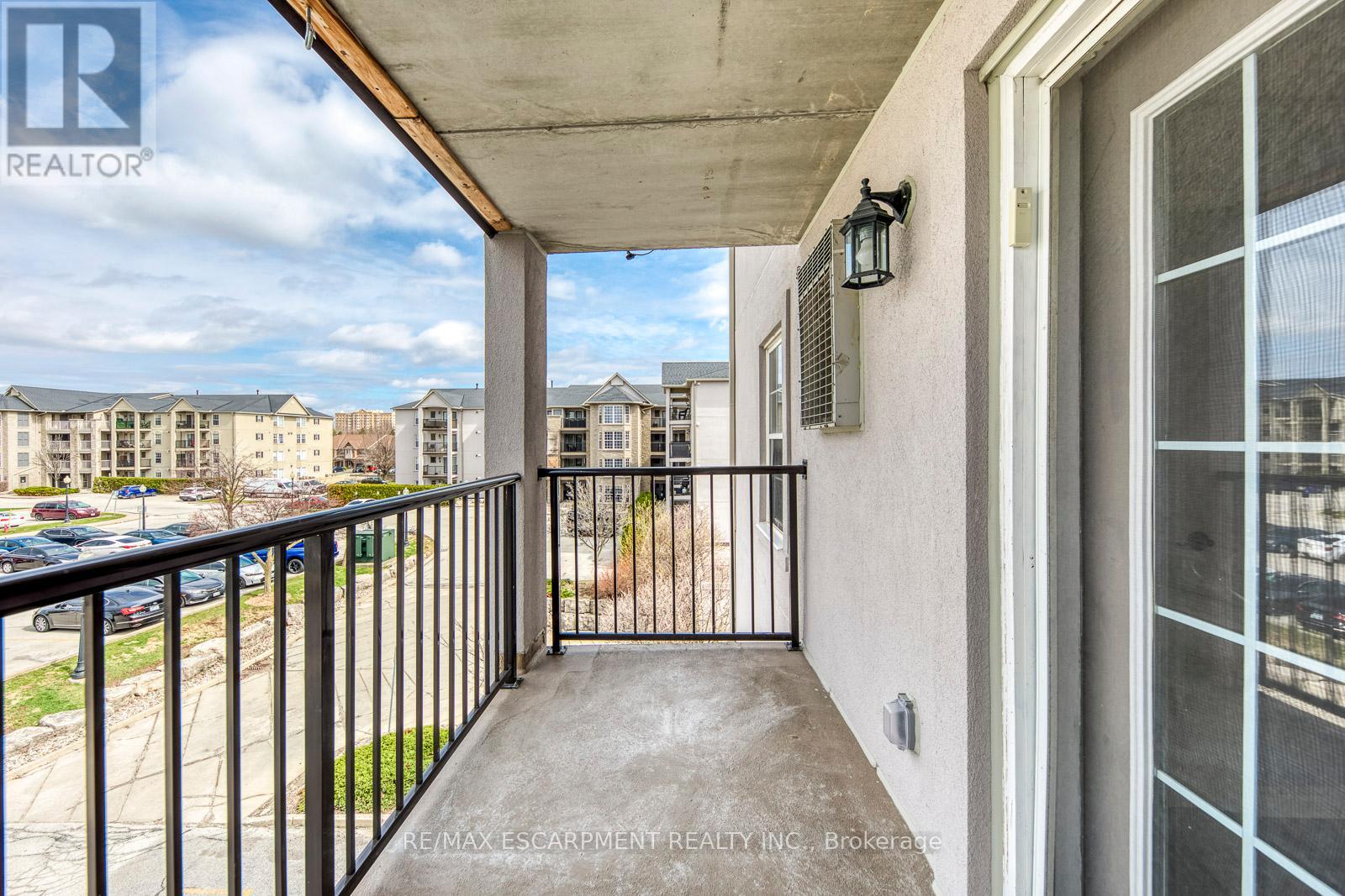 302 - 1411 Walkers Line, Burlington, Ontario  L7M 4P5 - Photo 26 - W12966894