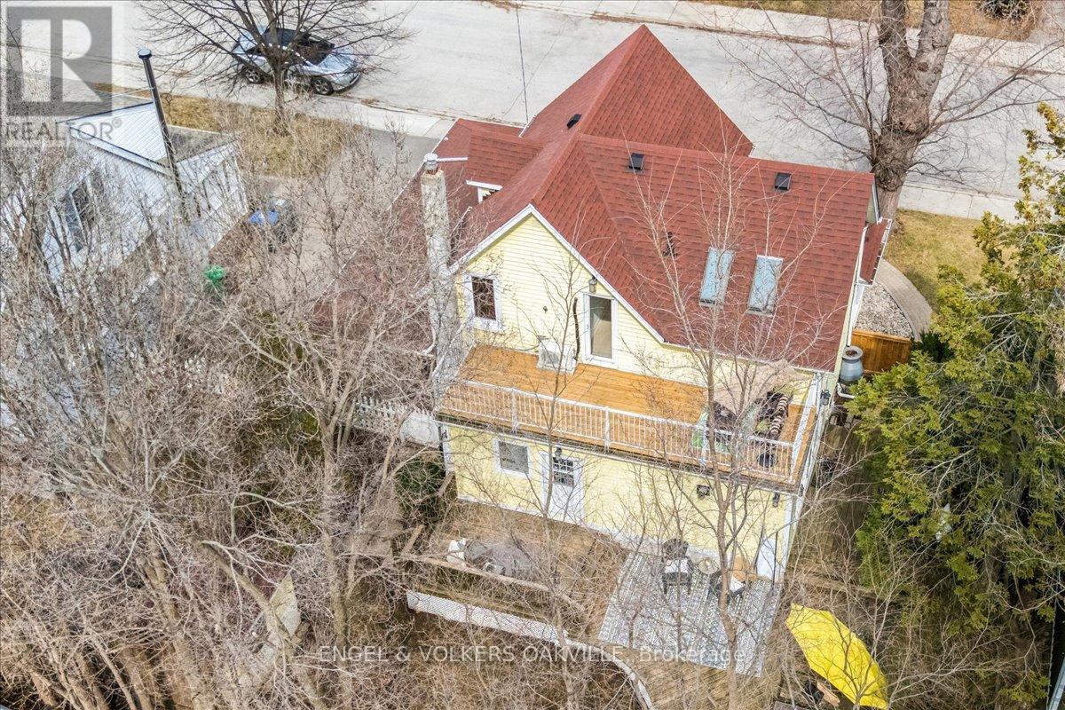 38 John Street S, Mississauga, Ontario  L5H 2E6 - Photo 38 - W12966904