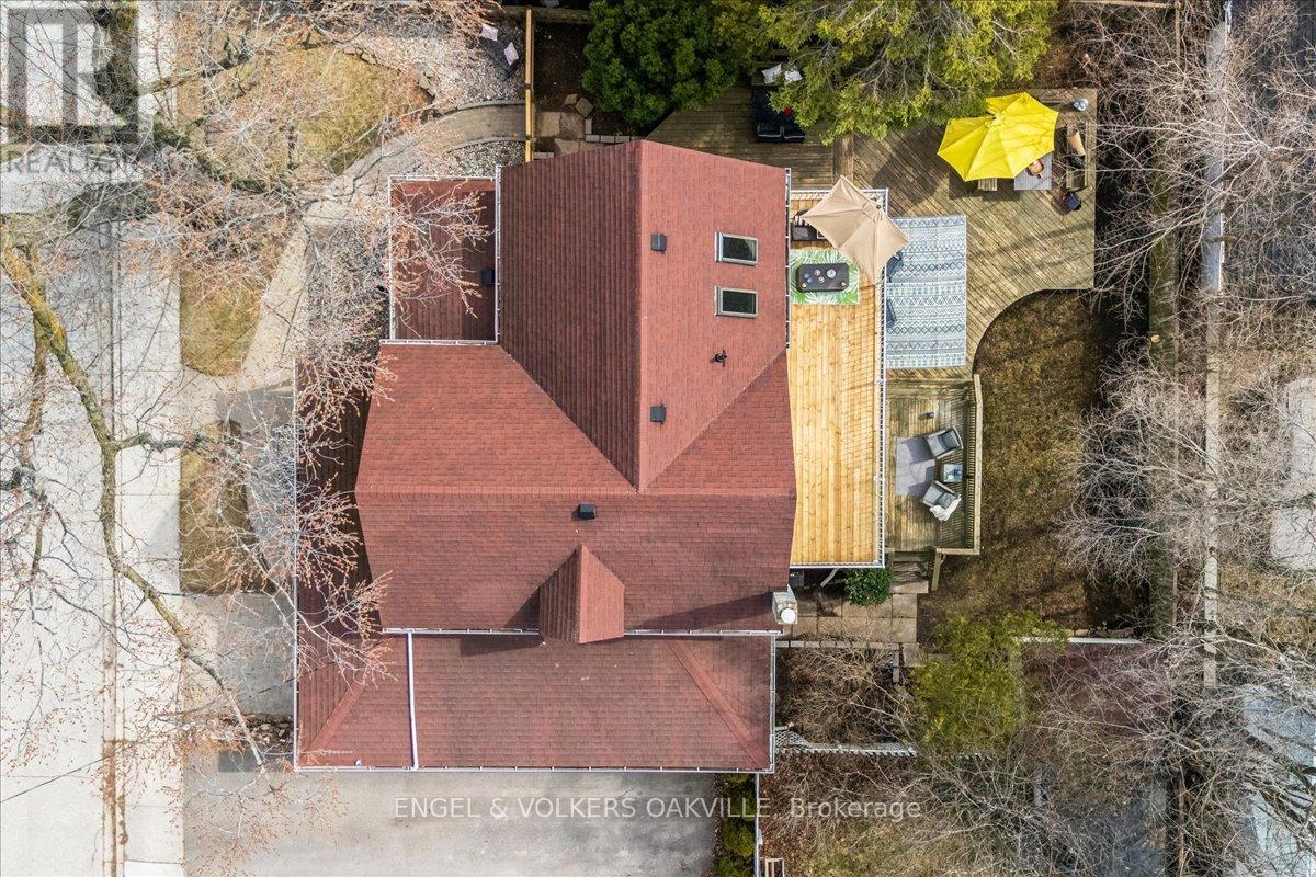 38 John Street S, Mississauga, Ontario  L5H 2E6 - Photo 39 - W12966904