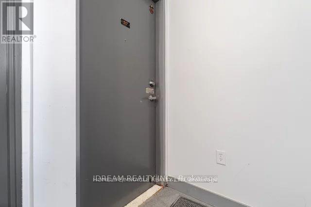 517 - 4673 Jane Street, Toronto, Ontario  M3N 2L1 - Photo 4 - W12966924