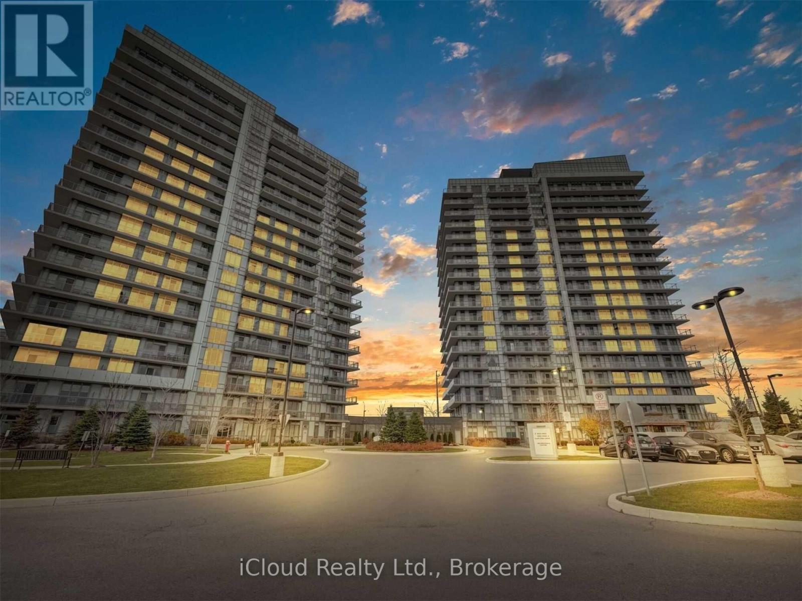 1803 - 4655 Glen Erin Drive, Mississauga, Ontario  L5M 0Z1 - Photo 2 - W12966938