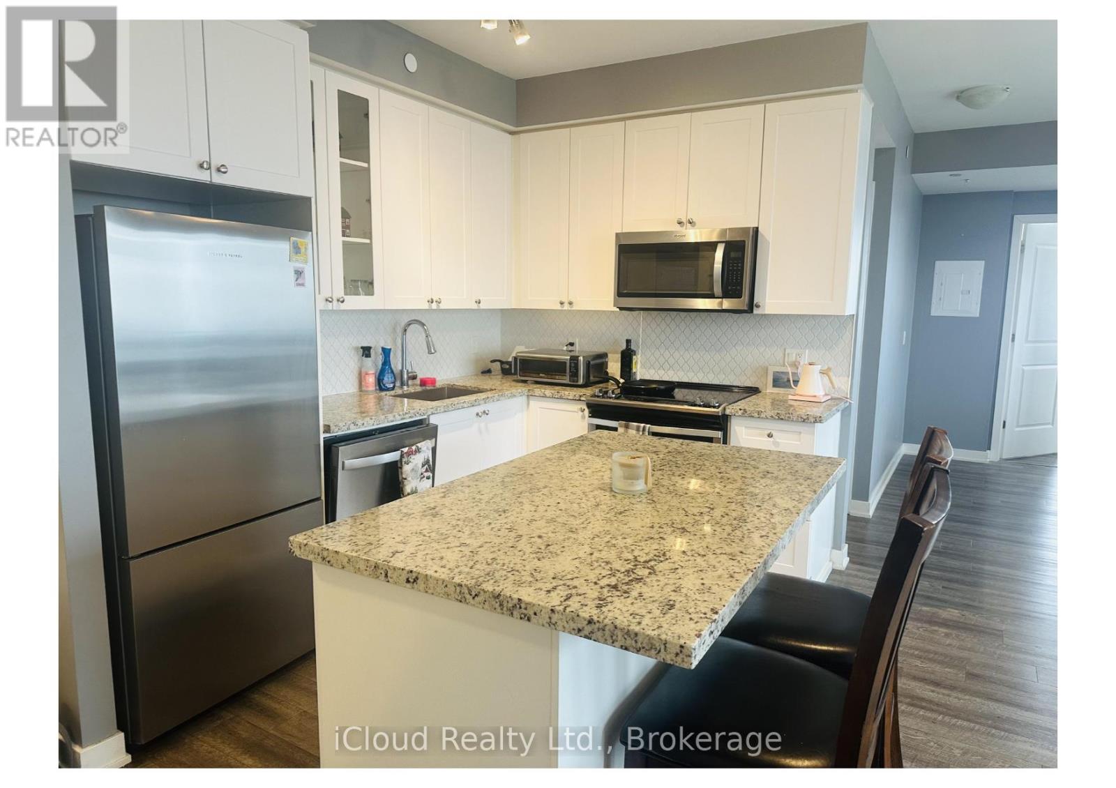 1803 - 4655 Glen Erin Drive, Mississauga, Ontario  L5M 0Z1 - Photo 7 - W12966938