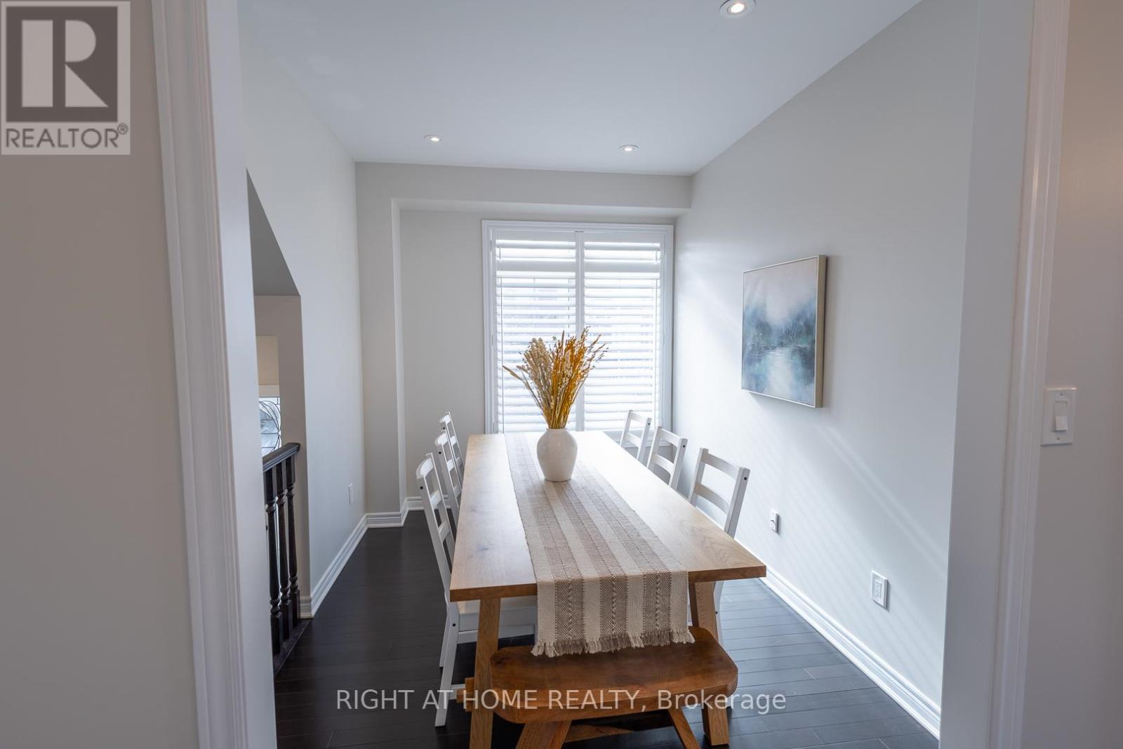 25 Rockman Crescent, Brampton, Ontario  L7A 4B4 - Photo 7 - W12967002