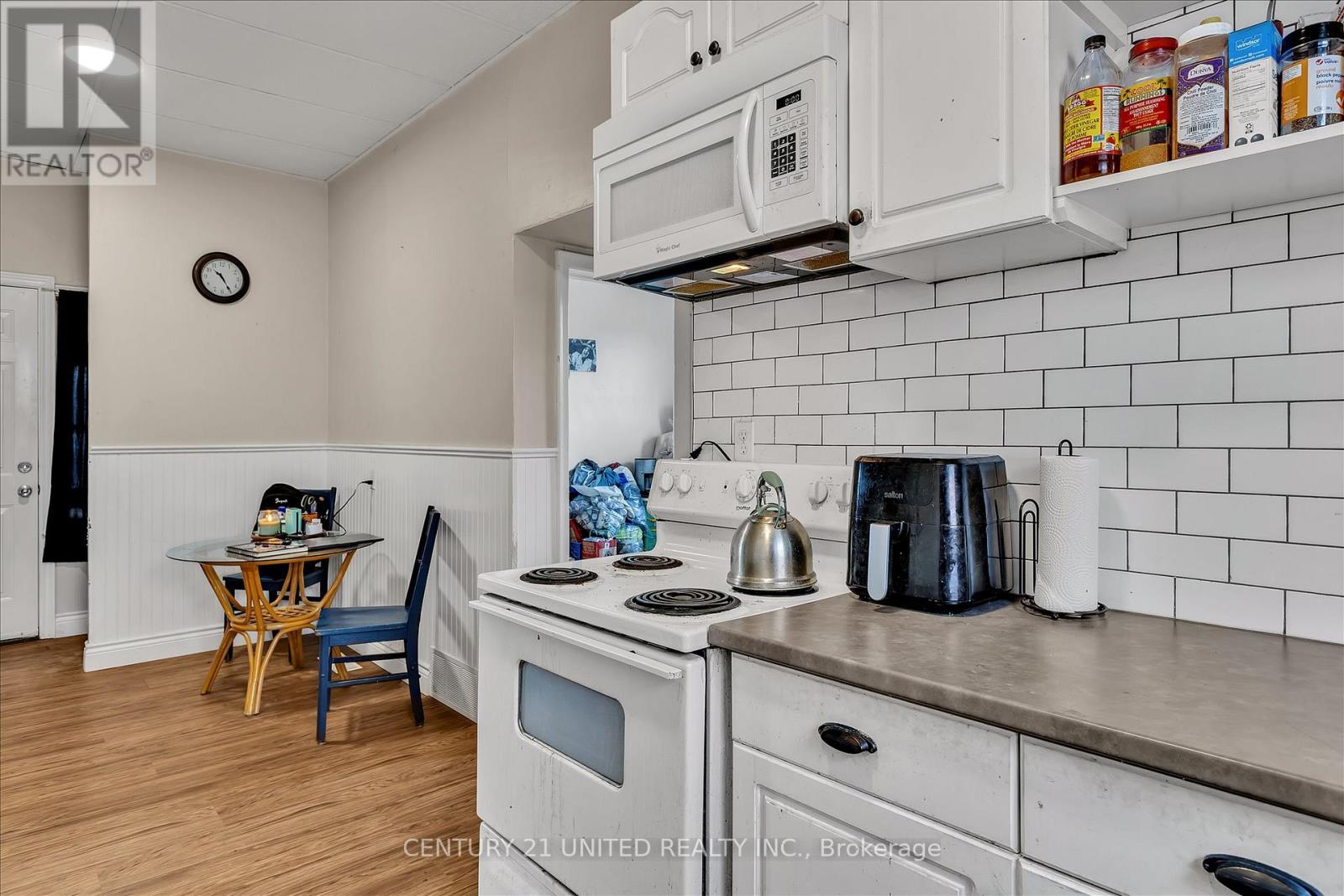 550 Aylmer Street N, Peterborough, Ontario  K9H 3W7 - Photo 9 - X12966962