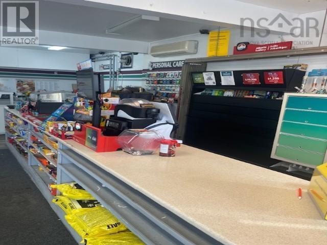 99 Woodlawn Road, Dartmouth, Nova Scotia  B2W 2S6 - Photo 2 - 202606549